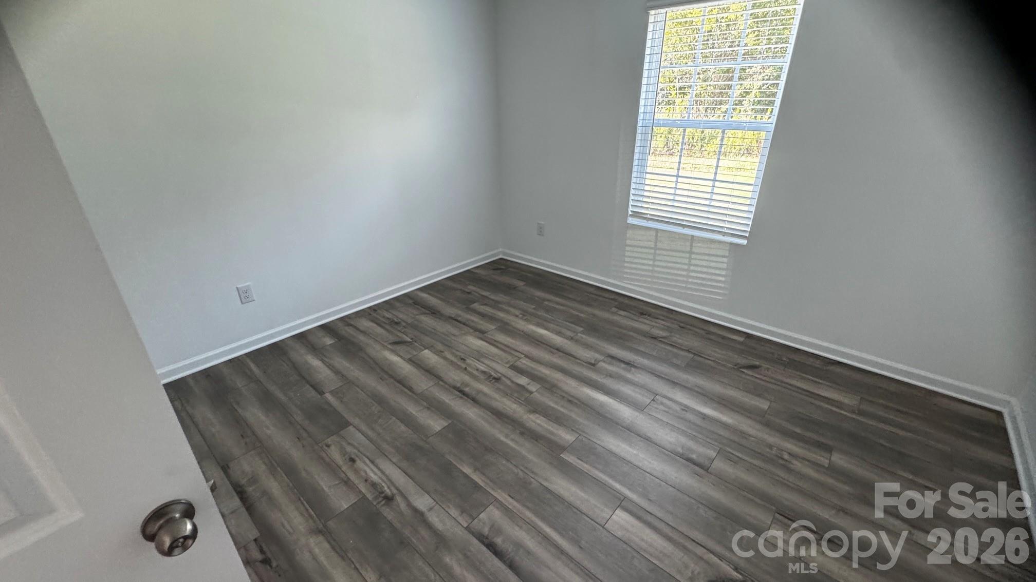 4060 Oxford Glen Drive Og 15 Property Photo 14