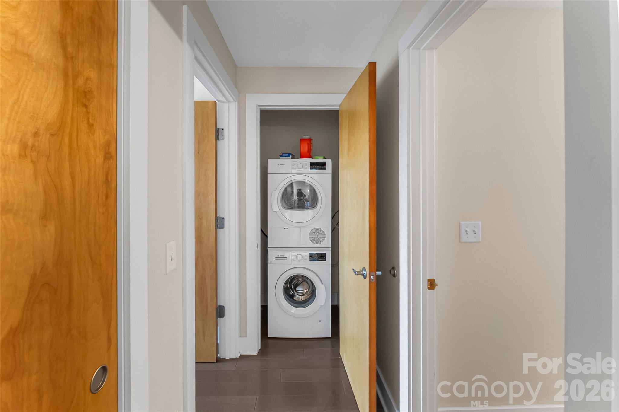 45 Asheland Avenue 401 Property Photo 13