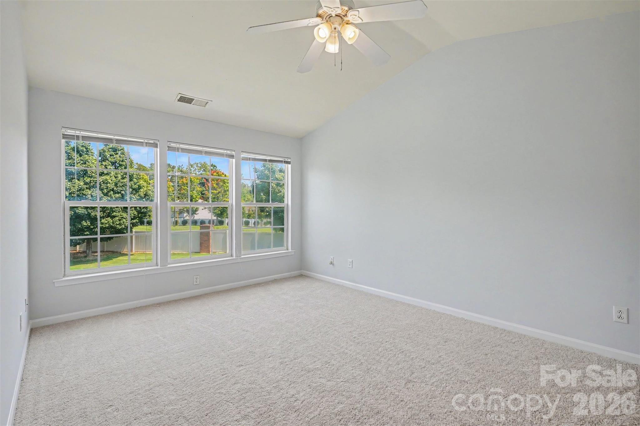 2410 Normancrest Court Property Photo 13