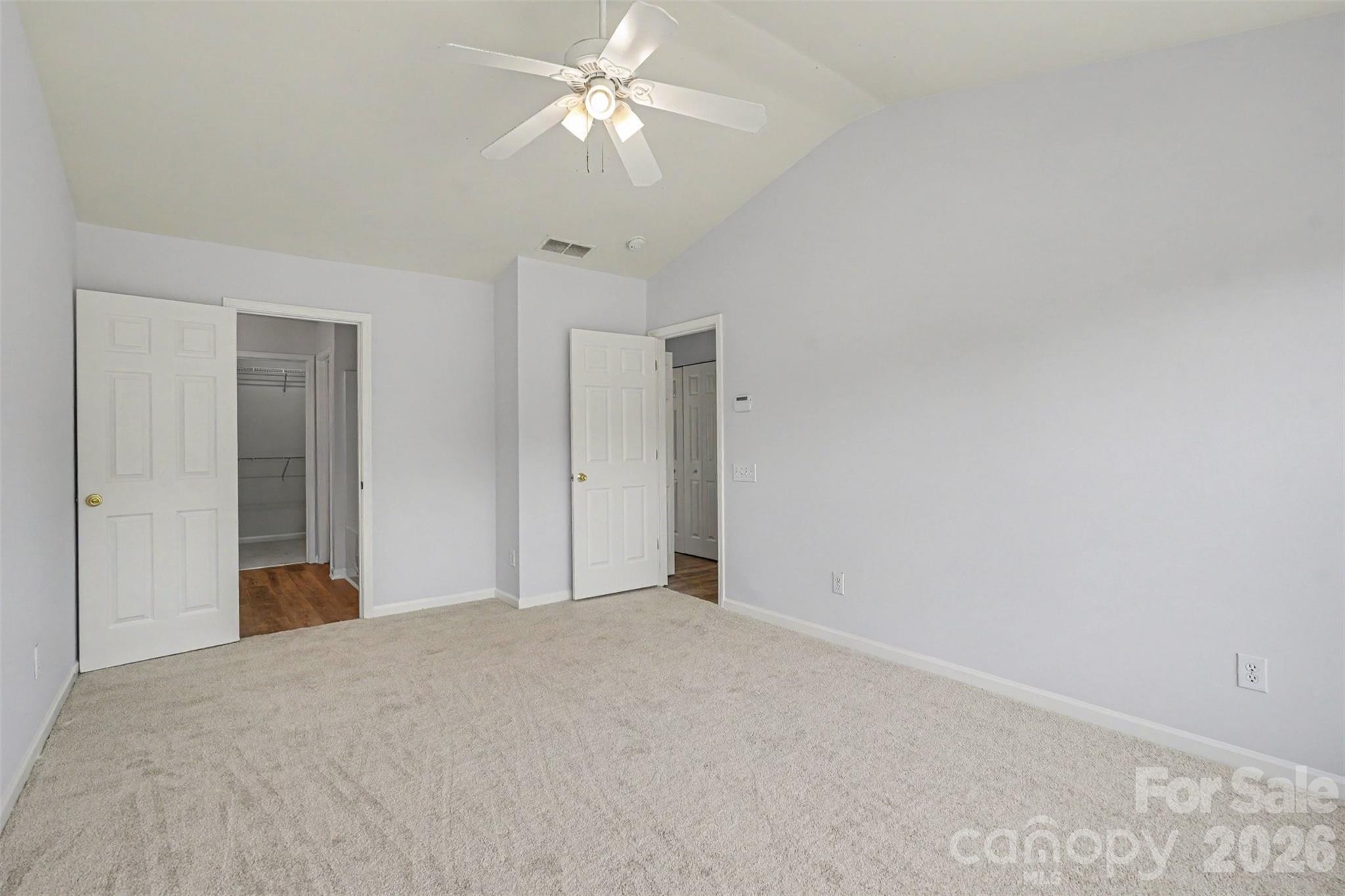 2410 Normancrest Court Property Photo 14