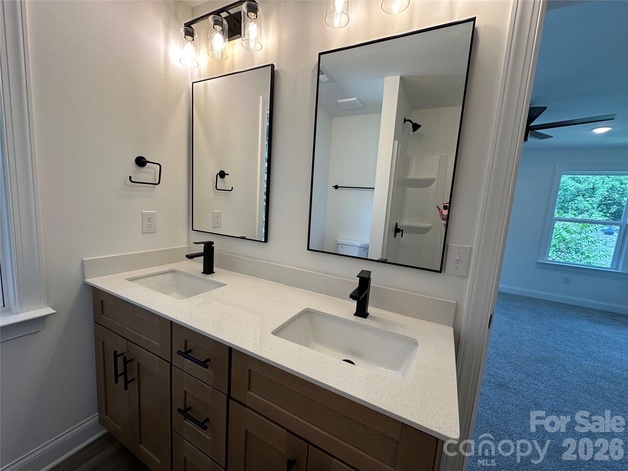 816.5 Frederick Street Property Photo 10