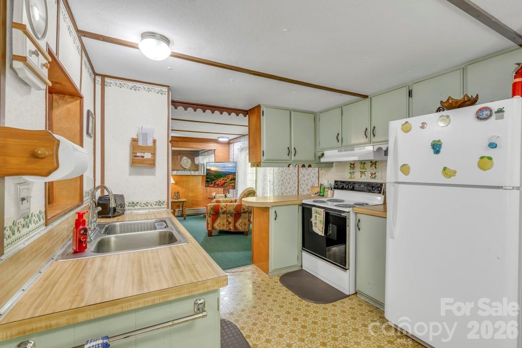 2850 Henson Creek Road Property Photo 5