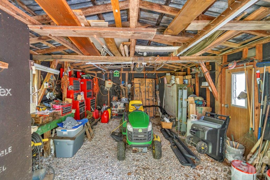 2850 Henson Creek Road Property Photo 18