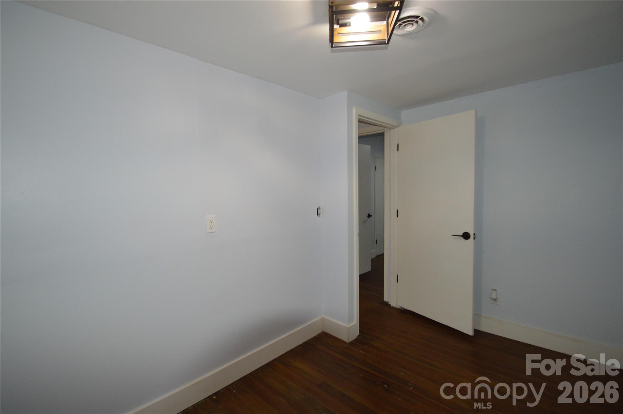 30 Porter Street Property Photo 26