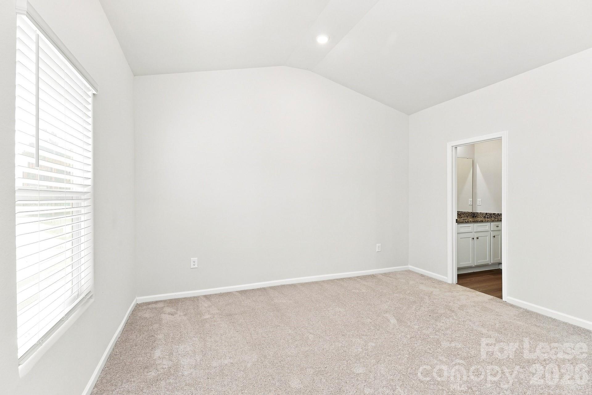 221 Aniston Lane Property Photo 11