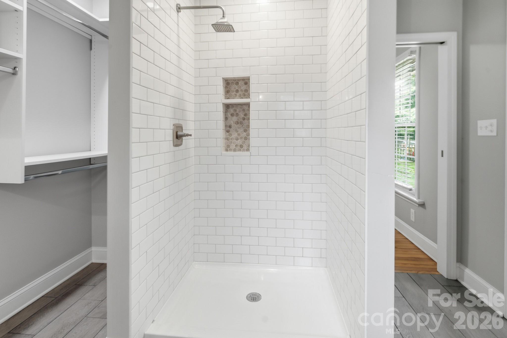 626 S Green Street Property Photo 22