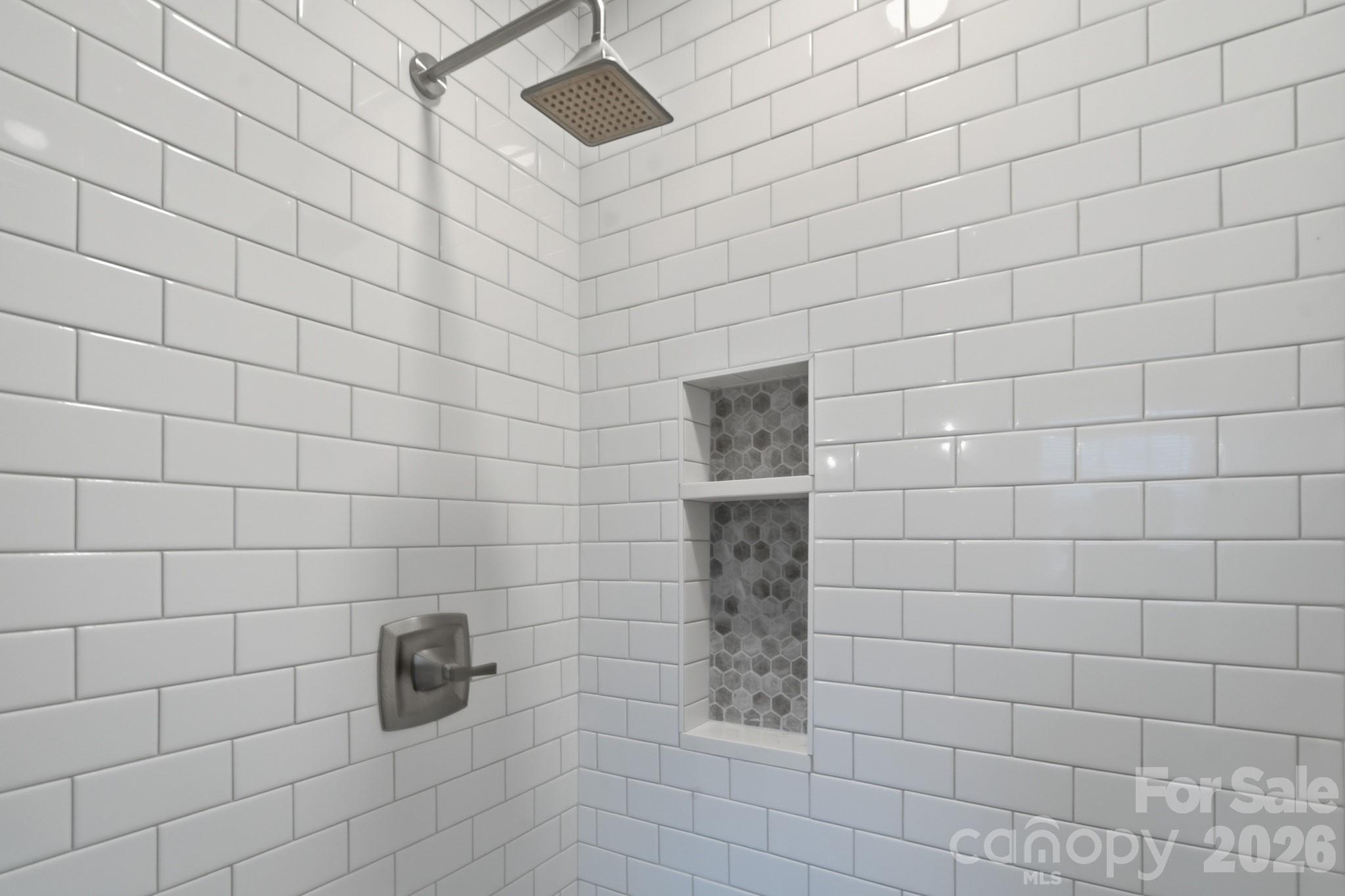 626 S Green Street Property Photo 24