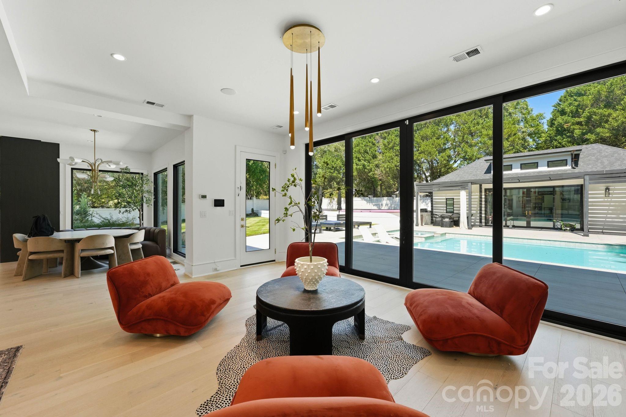 8821 Covey Rise Court Property Photo 10
