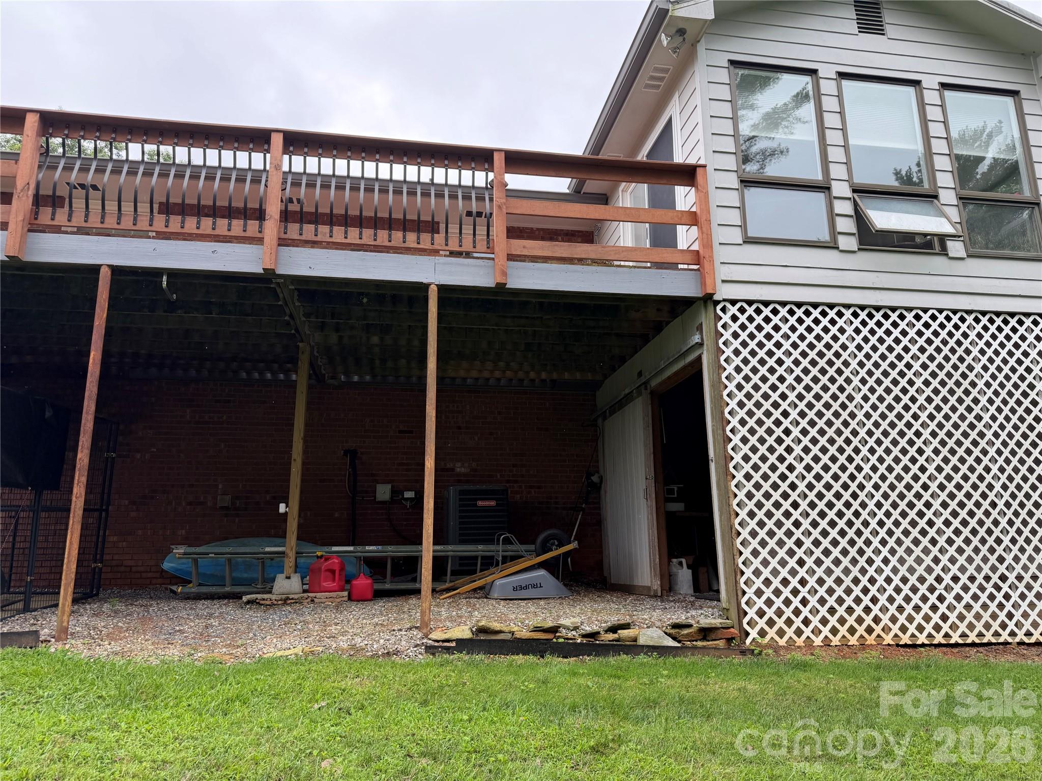 1000 Beaumont Poplar Street Property Photo 5