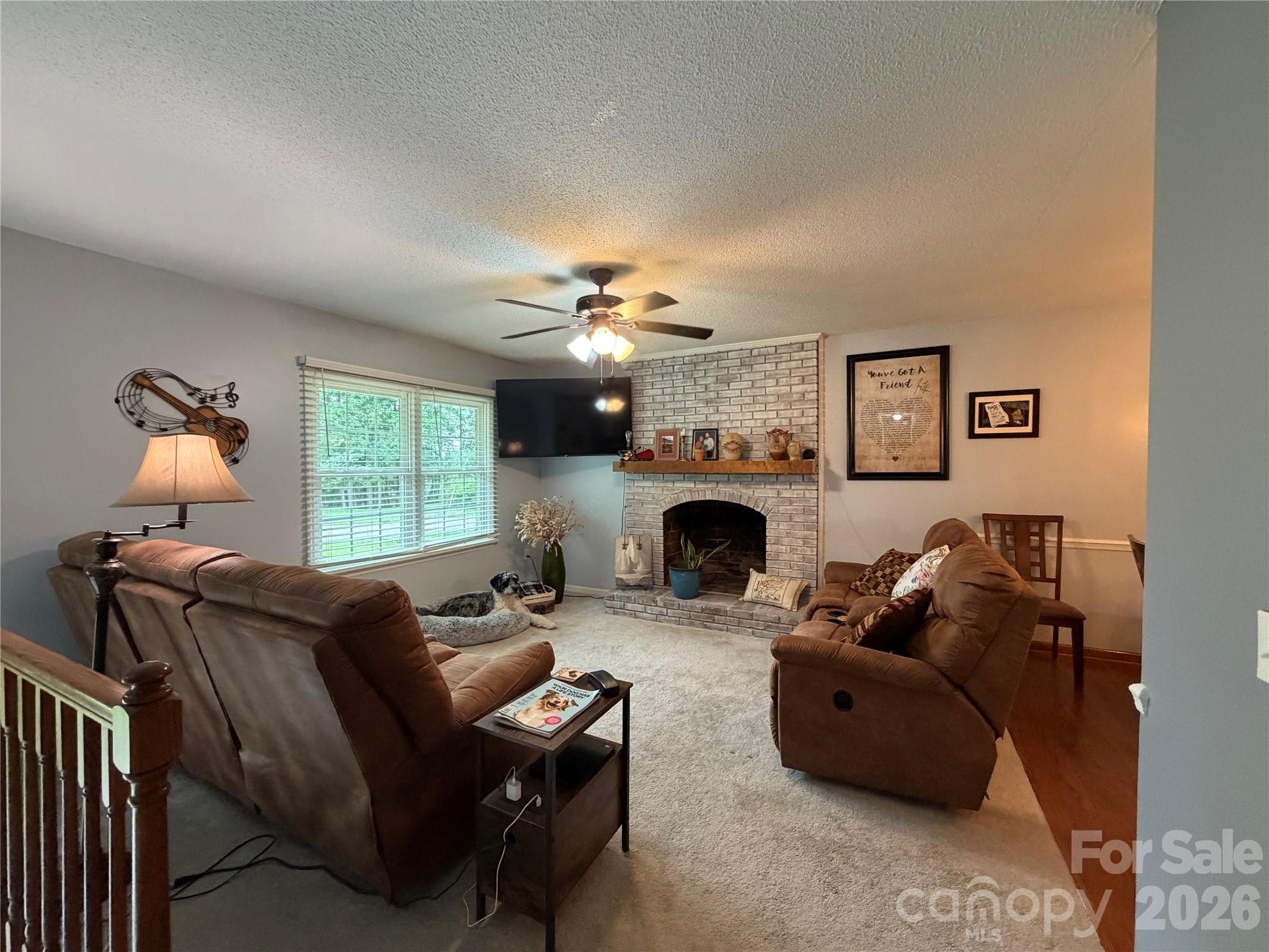 1000 Beaumont Poplar Street Property Photo 10