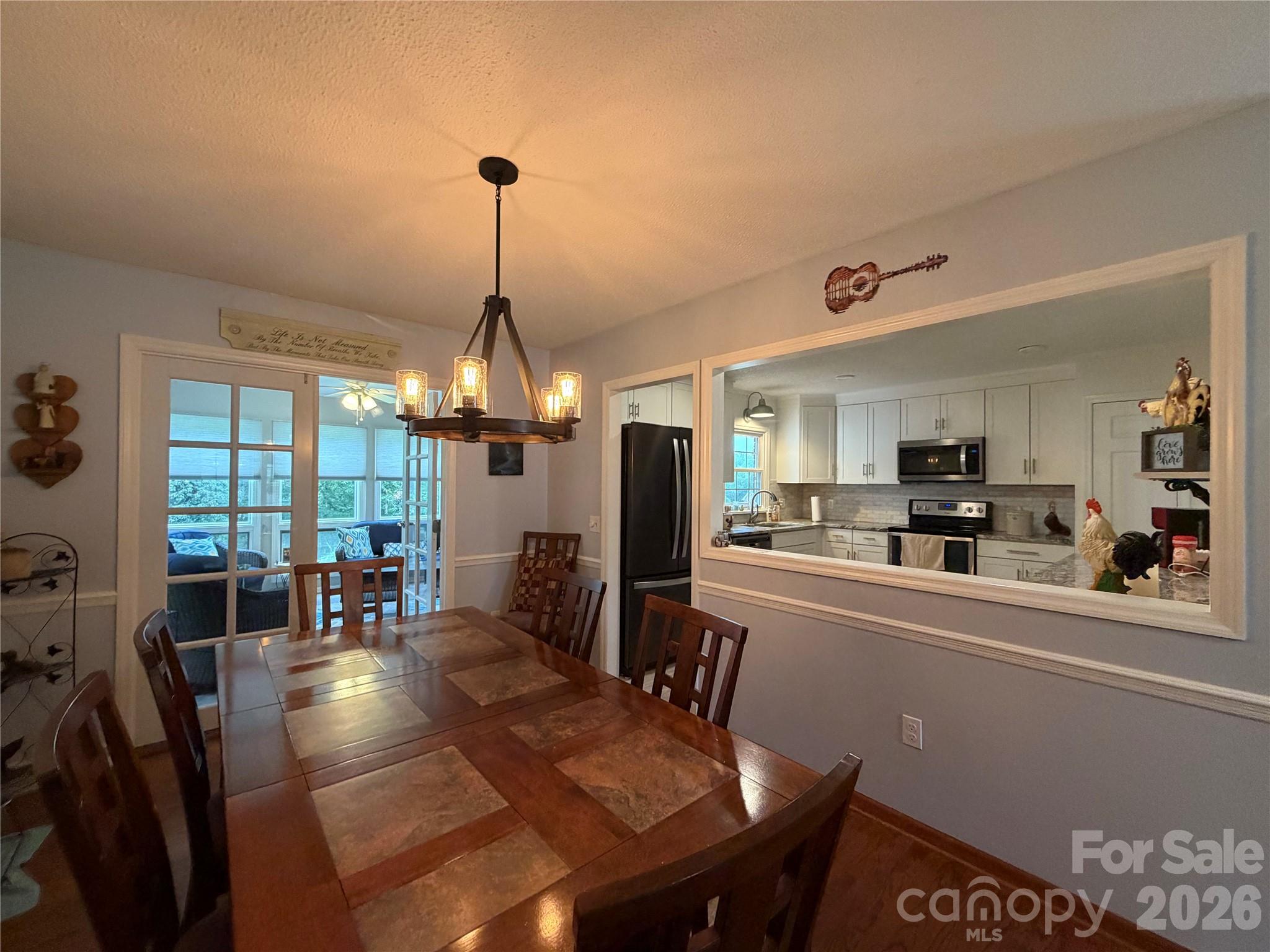 1000 Beaumont Poplar Street Property Photo 12