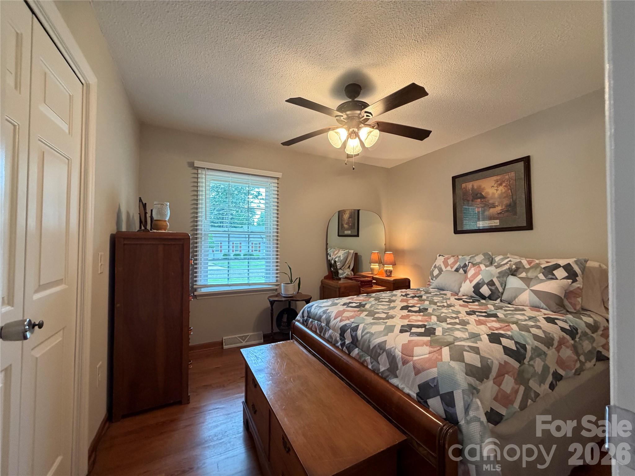 1000 Beaumont Poplar Street Property Photo 21