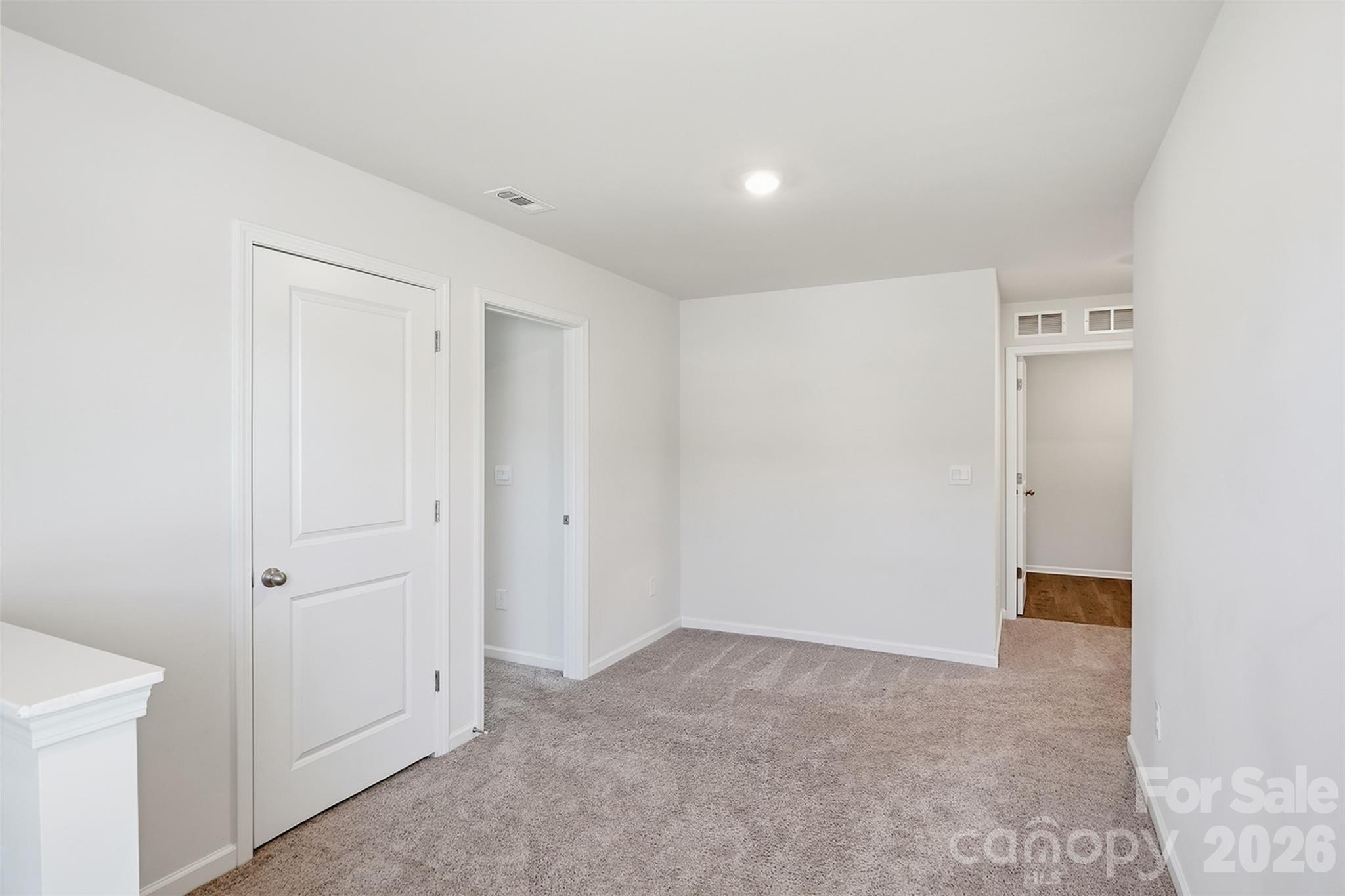 2141 Redstone Drive Property Photo 20