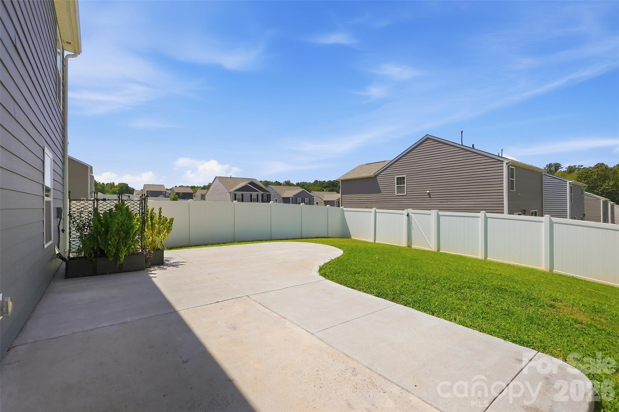 2141 Redstone Drive Property Photo 34