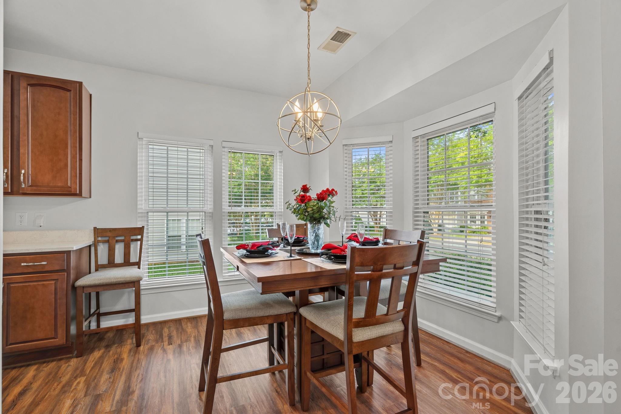 1628 Backcreek Lane Property Photo 7