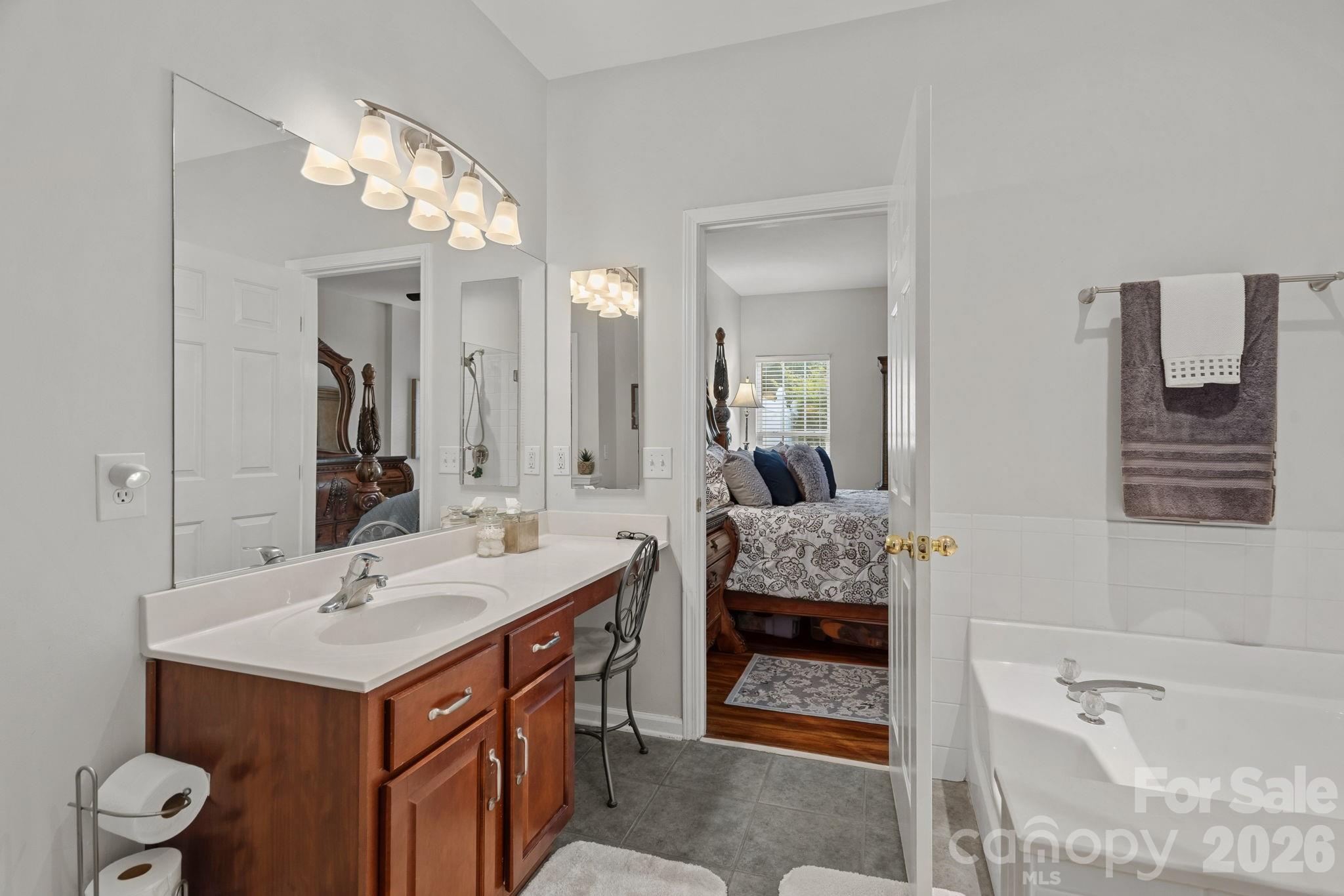 1628 Backcreek Lane Property Photo 20