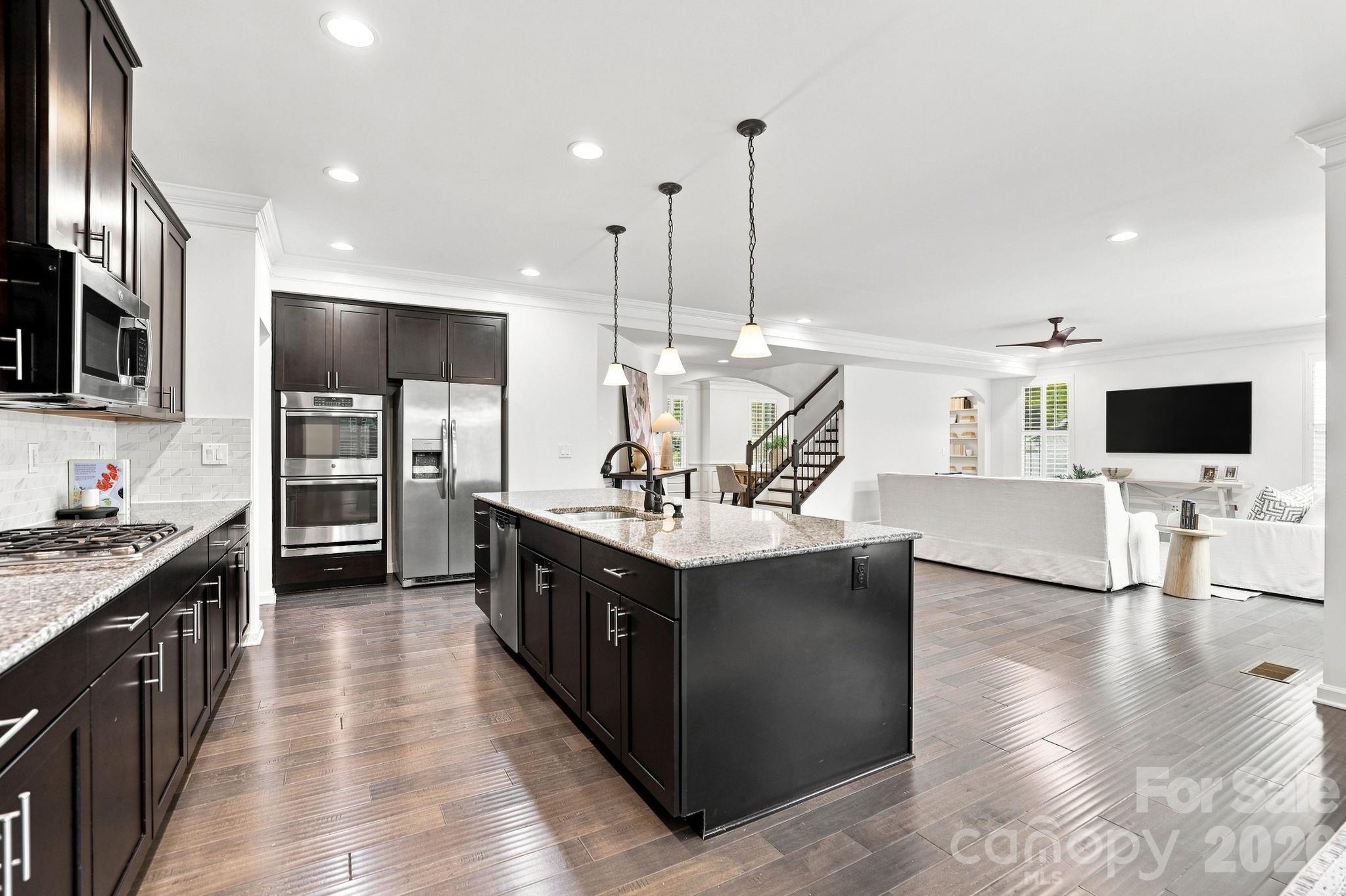 4742 Phifer Crest Court Property Photo 7
