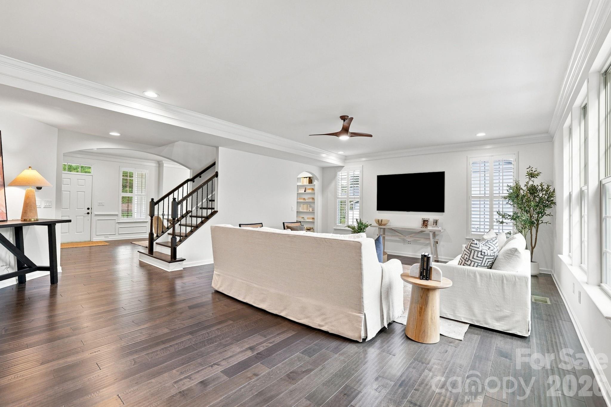 4742 Phifer Crest Court Property Photo 13