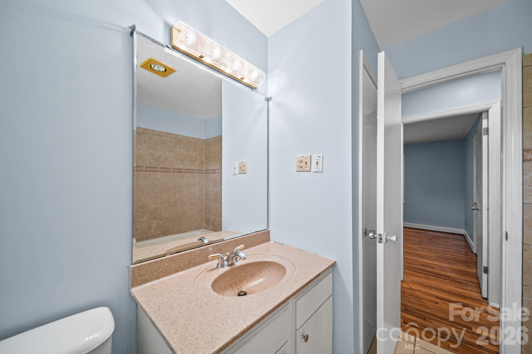 3029 Rosehill Drive Property Photo 17