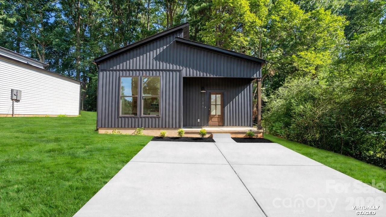 146 Norris Drive Property Photo 2