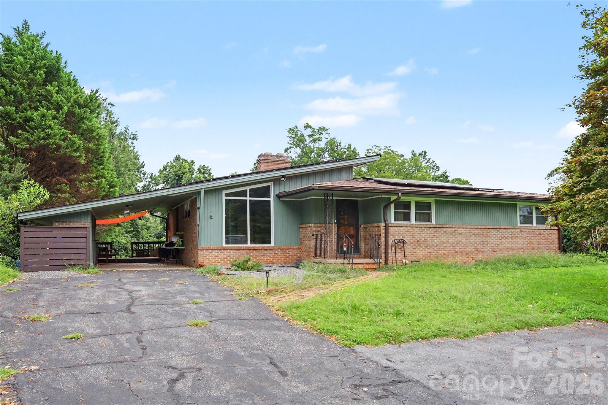 126 21st Avenue Property Photo 1