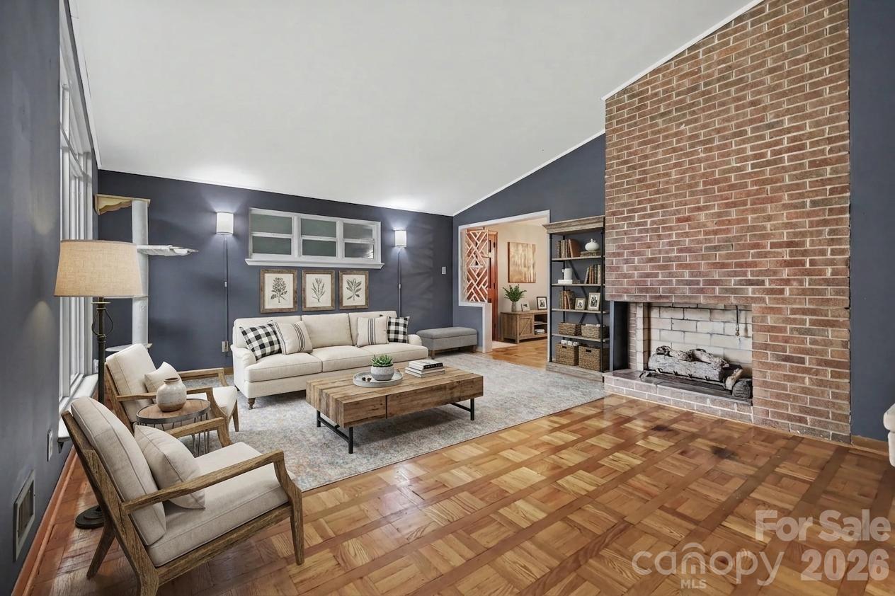 126 21st Avenue Property Photo 2