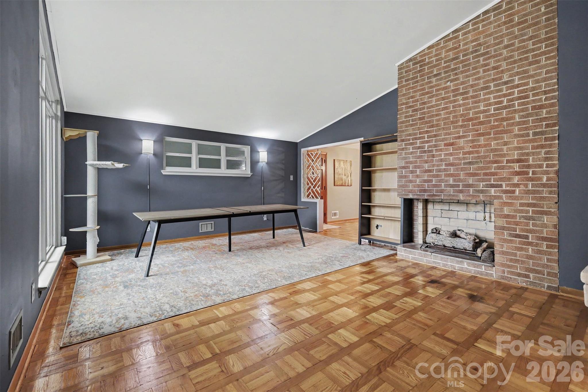 126 21st Avenue Property Photo 3