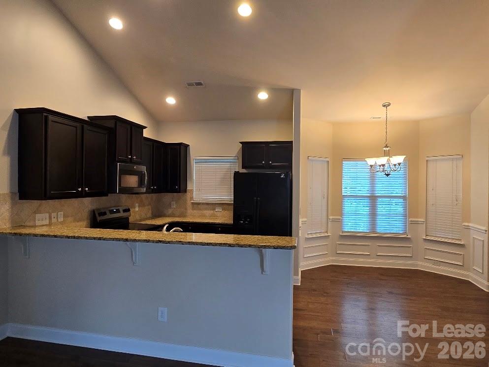 7231 Kenyon Drive Property Photo 5