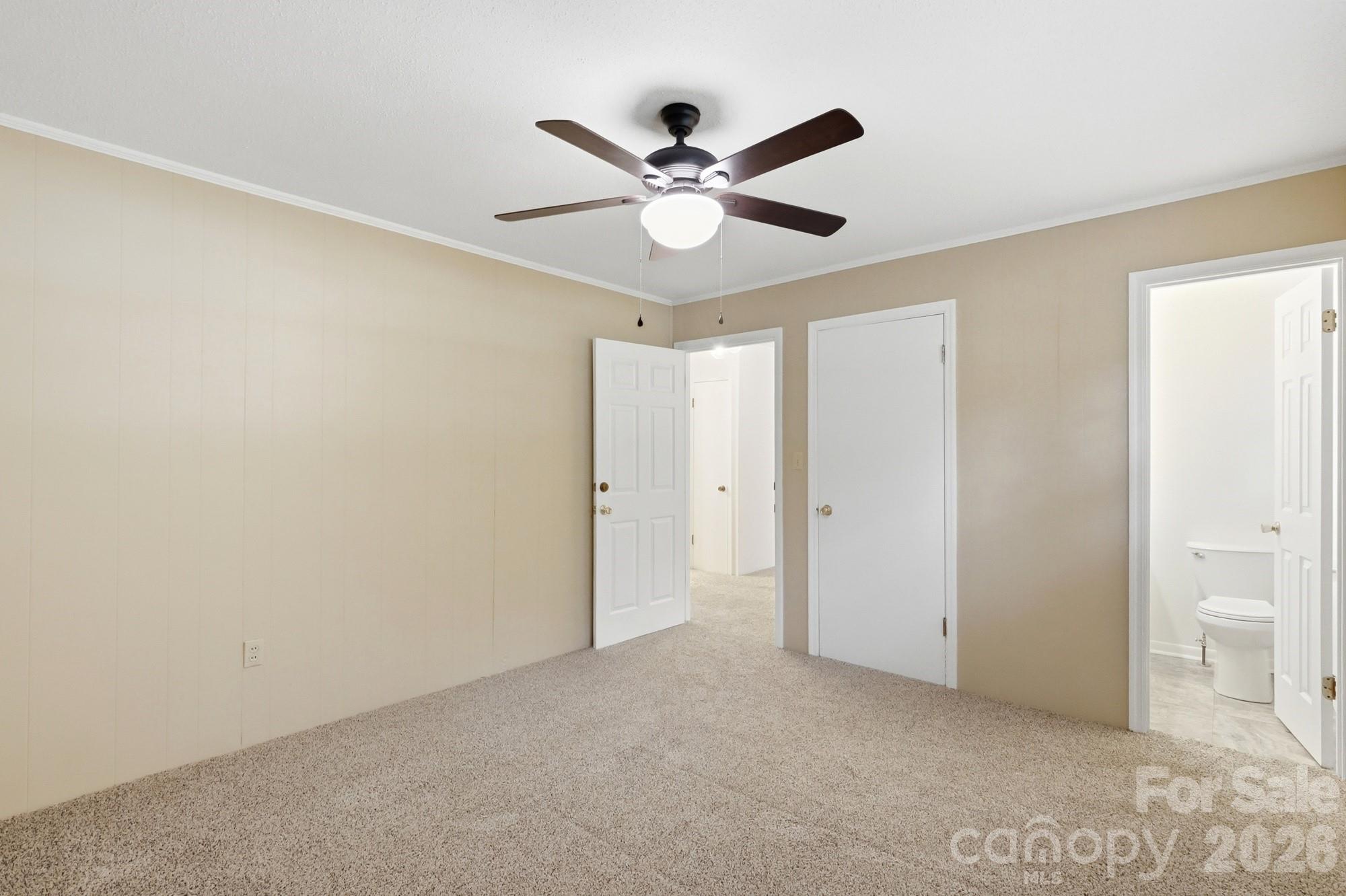897 Community Lane Property Photo 18