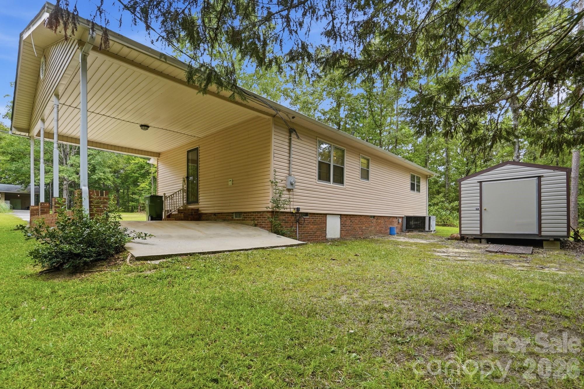 897 Community Lane Property Photo 26