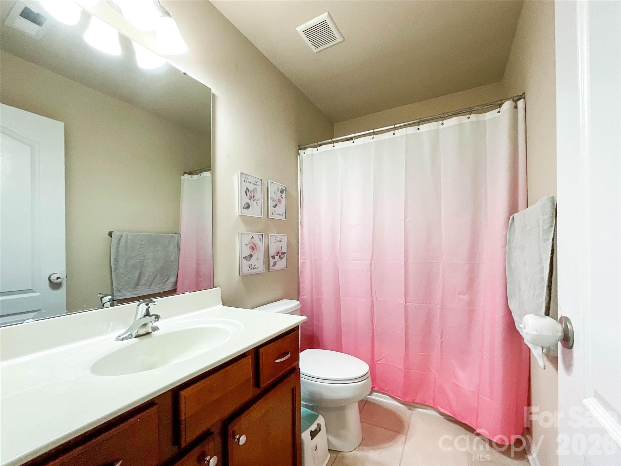 1033 Mountain Laurel Court Property Photo 20