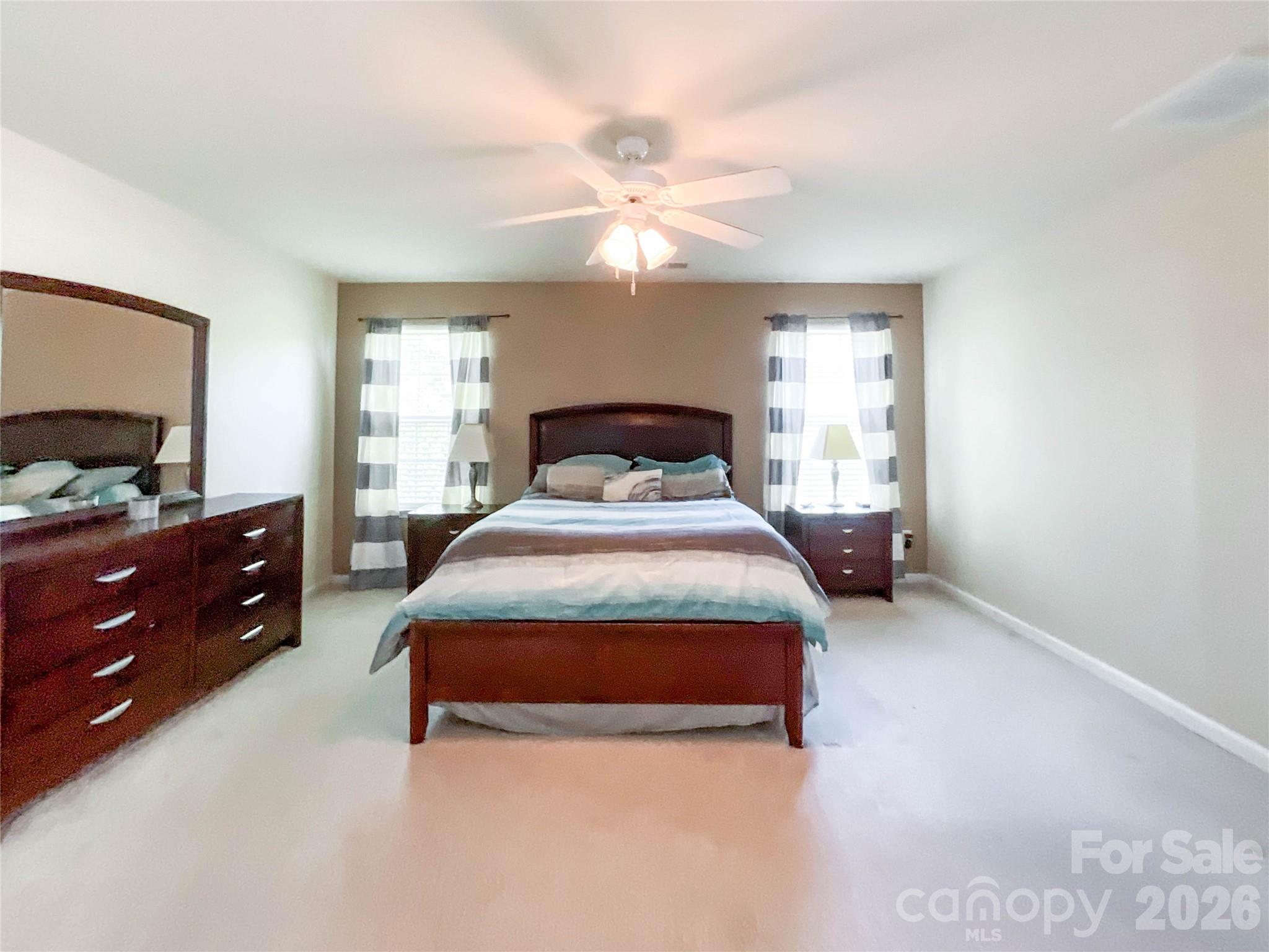 1033 Mountain Laurel Court Property Photo 25