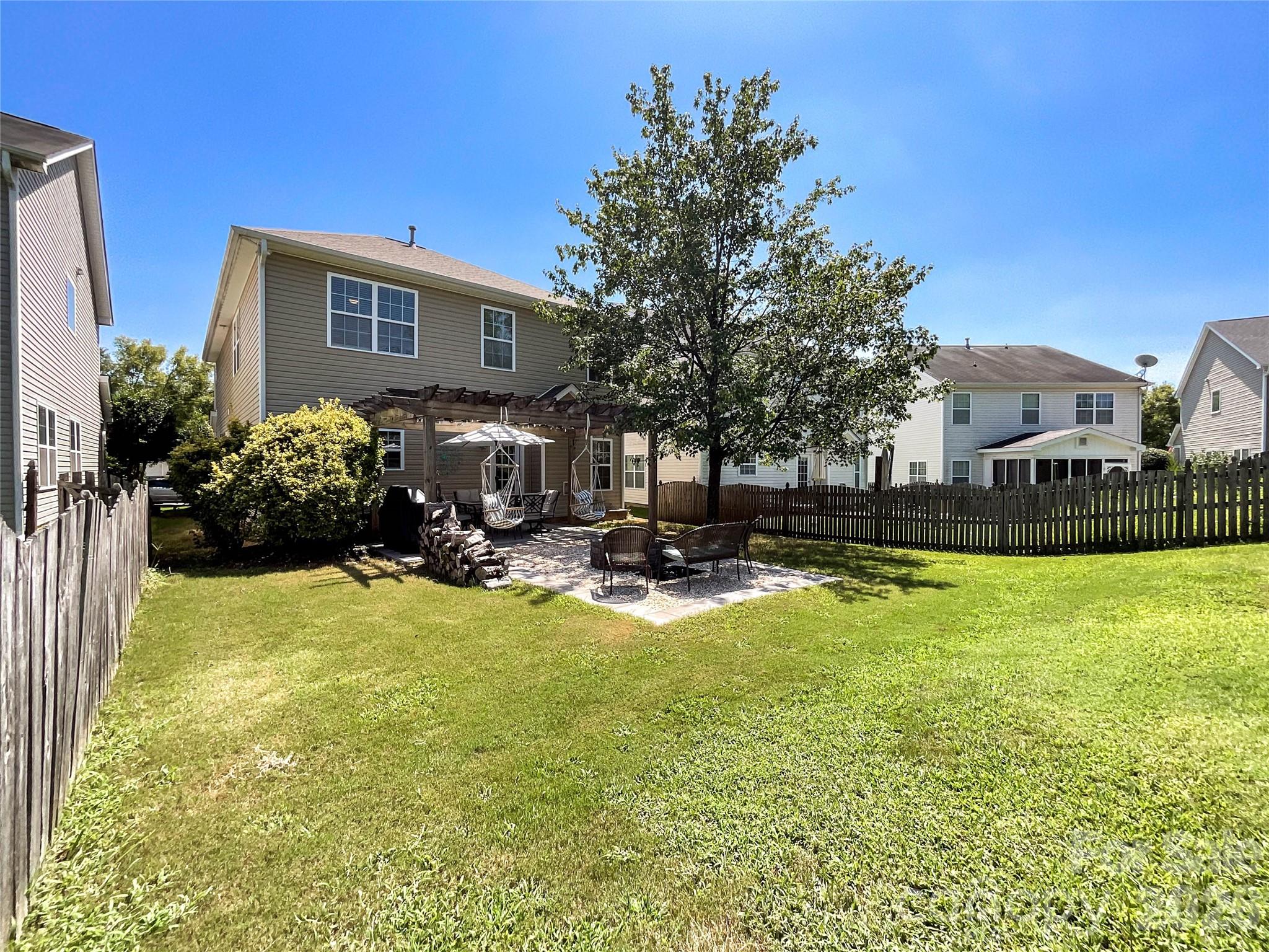 1033 Mountain Laurel Court Property Photo 34