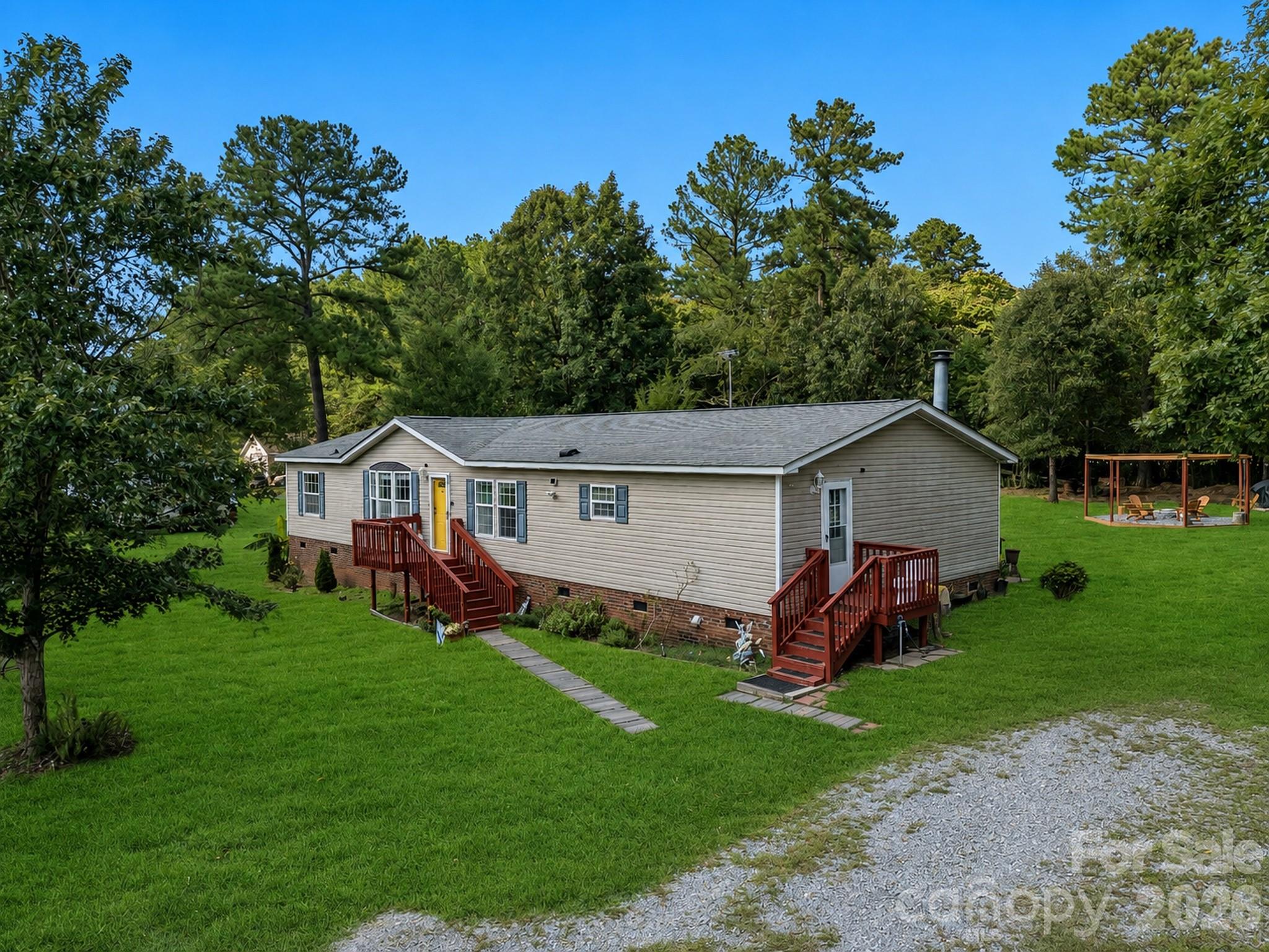 1508 Greenpack Parkway Property Photo 2