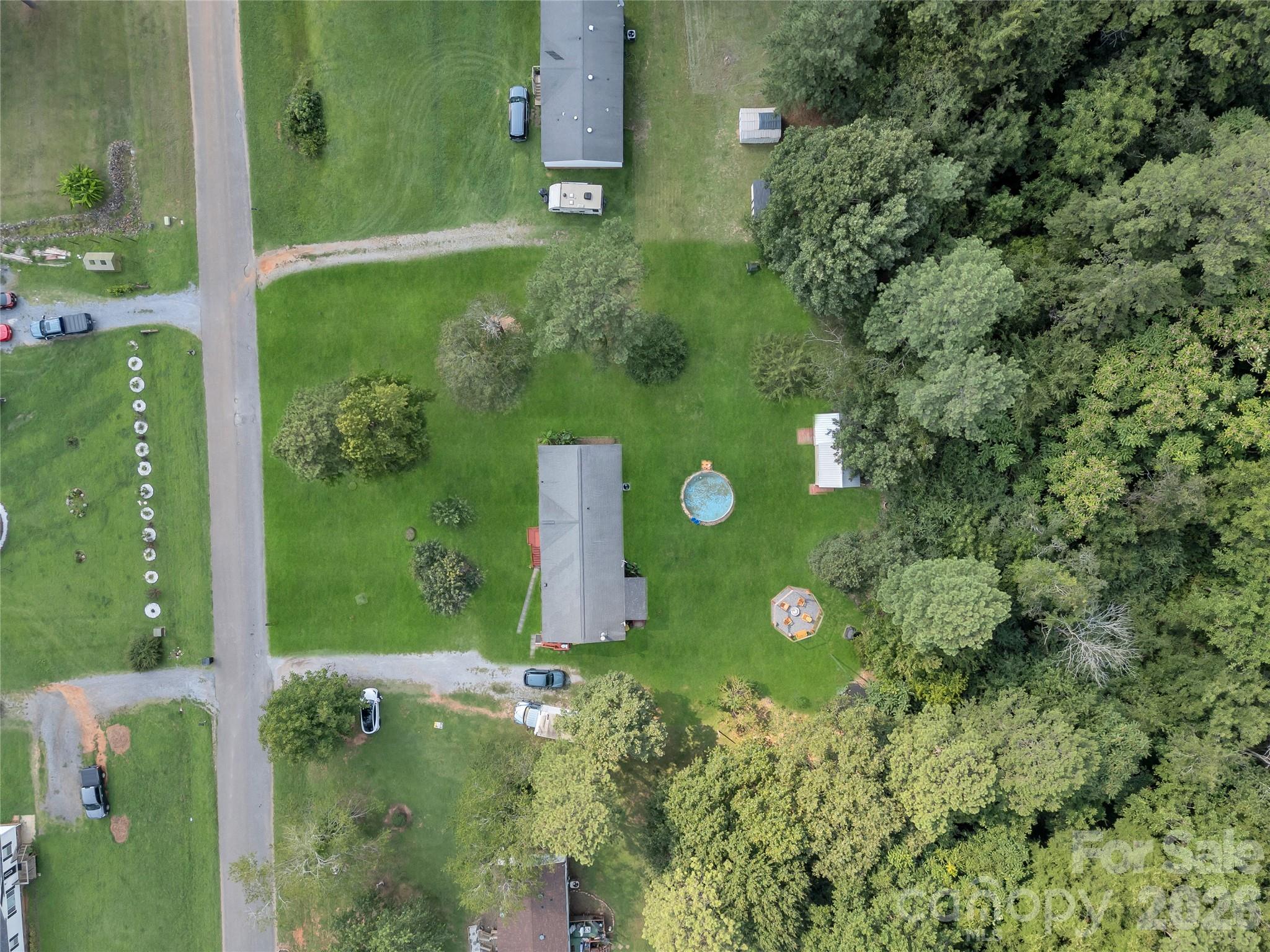 1508 Greenpack Parkway Property Photo 3