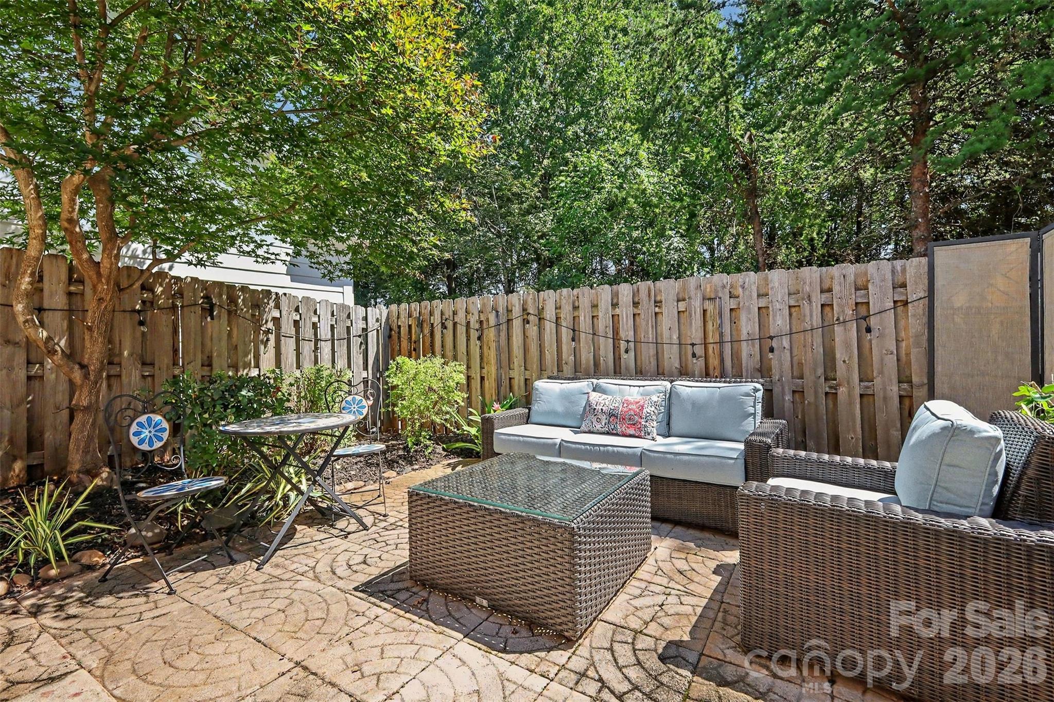 8354 Indigo Row Property Photo 27