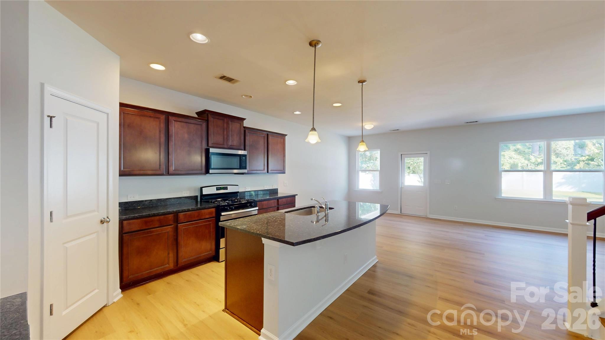28 Pacolet Lane Property Photo 3