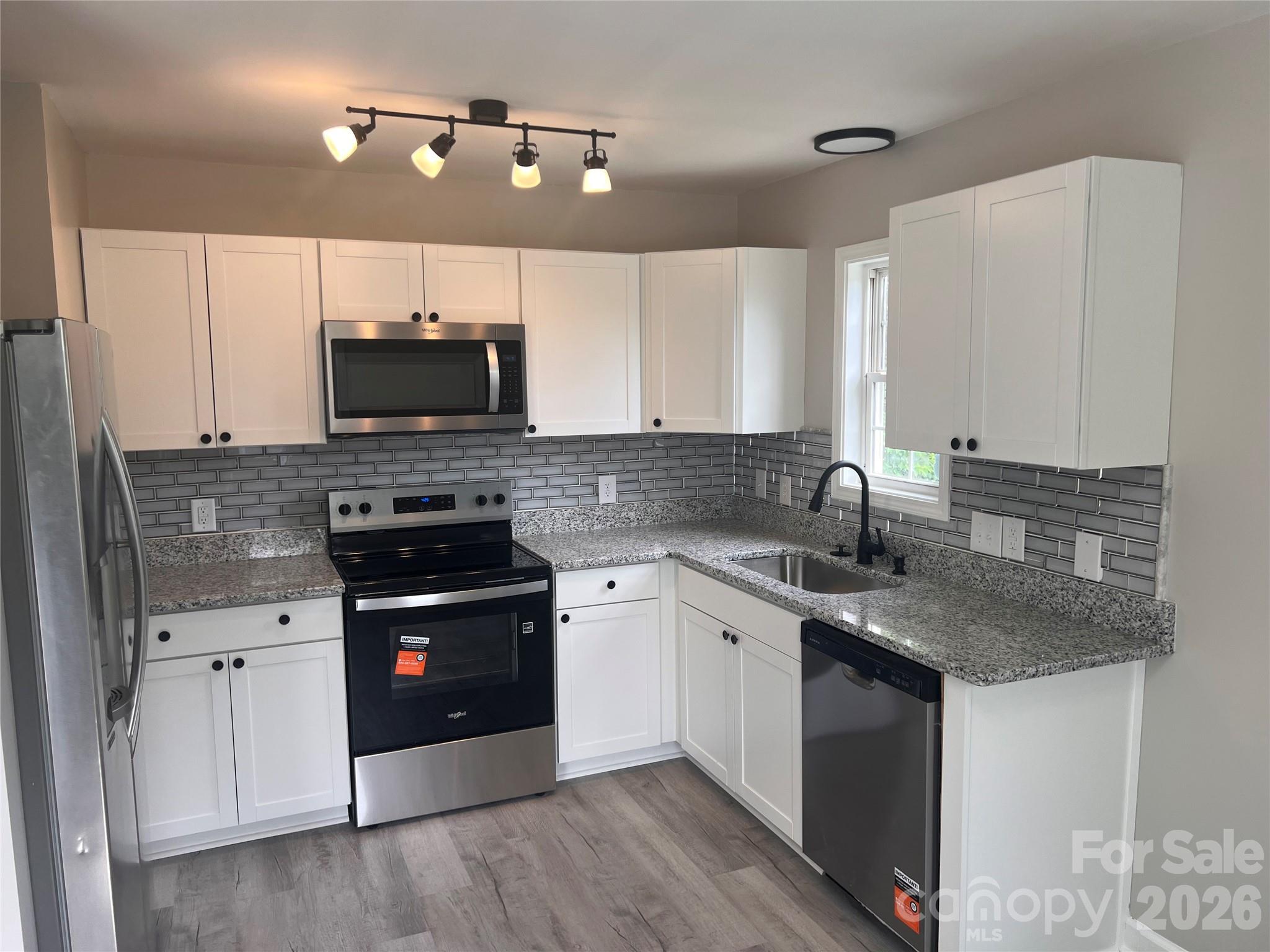 191 Mahan Street Property Photo 10