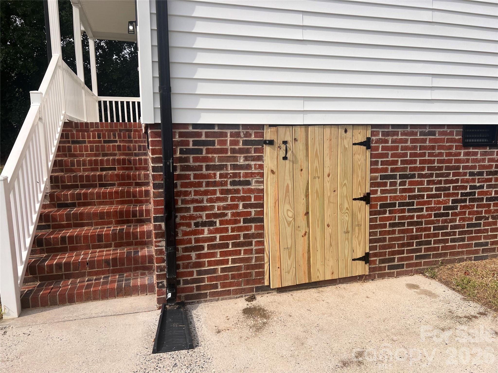 191 Mahan Street Property Photo 33
