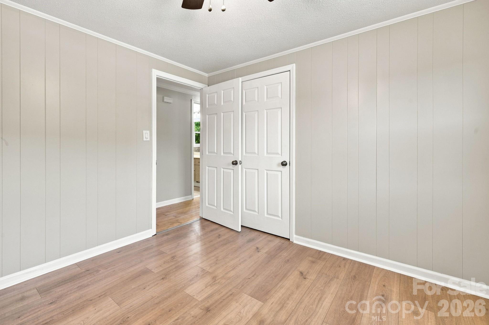 1021 S Caldwell Avenue Property Photo 16