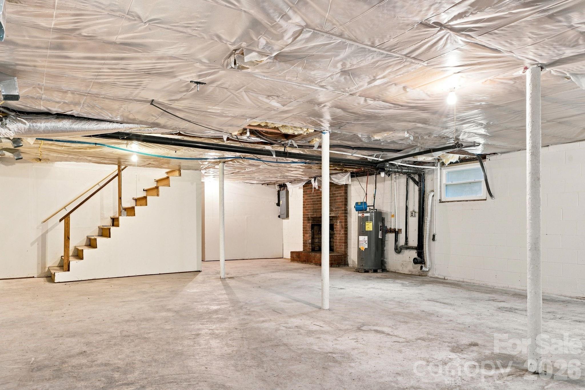 1021 S Caldwell Avenue Property Photo 25