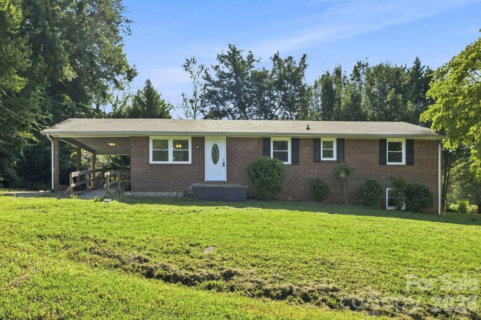 1021 S Caldwell Avenue Property Photo 38