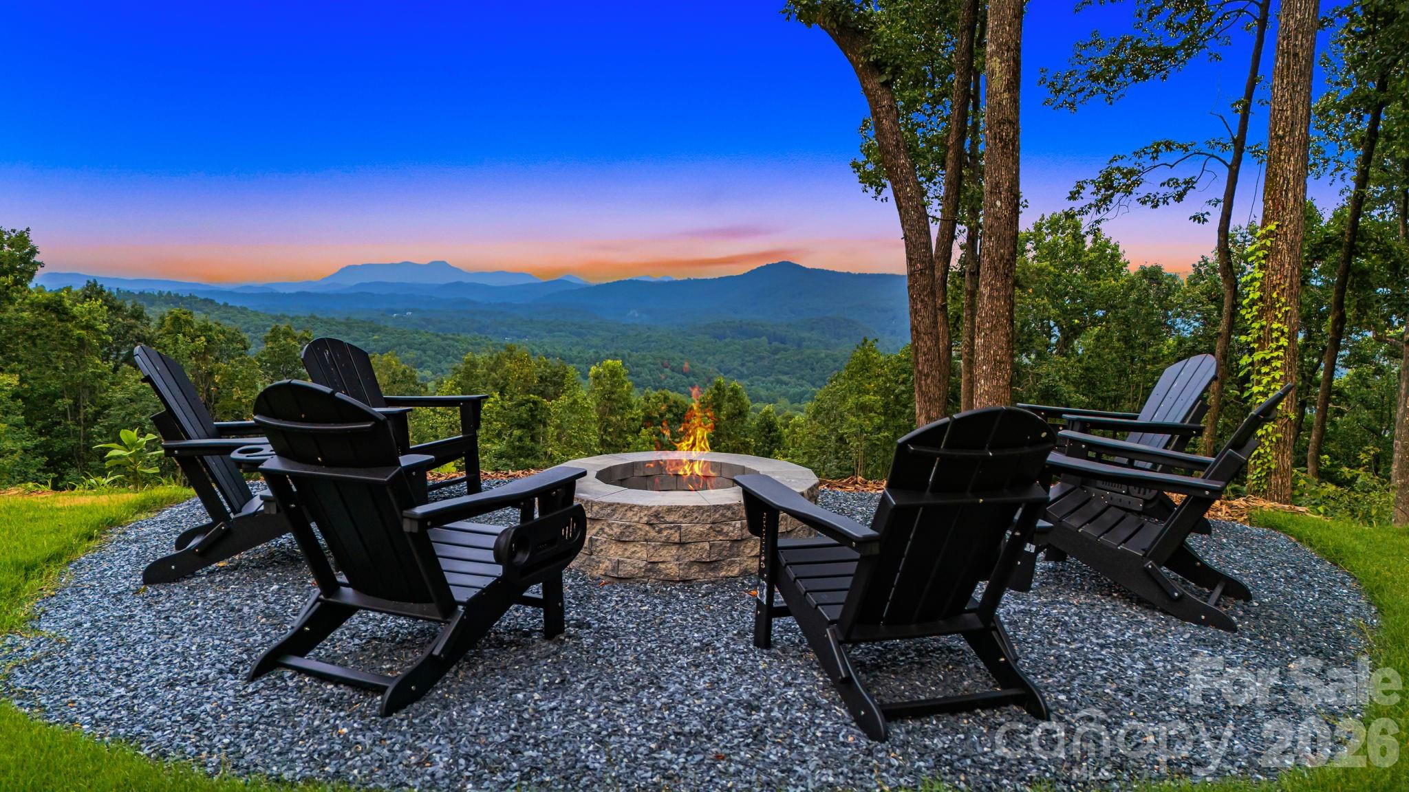 538 Pinnacle Mountain Preserve Road Property Photo 1