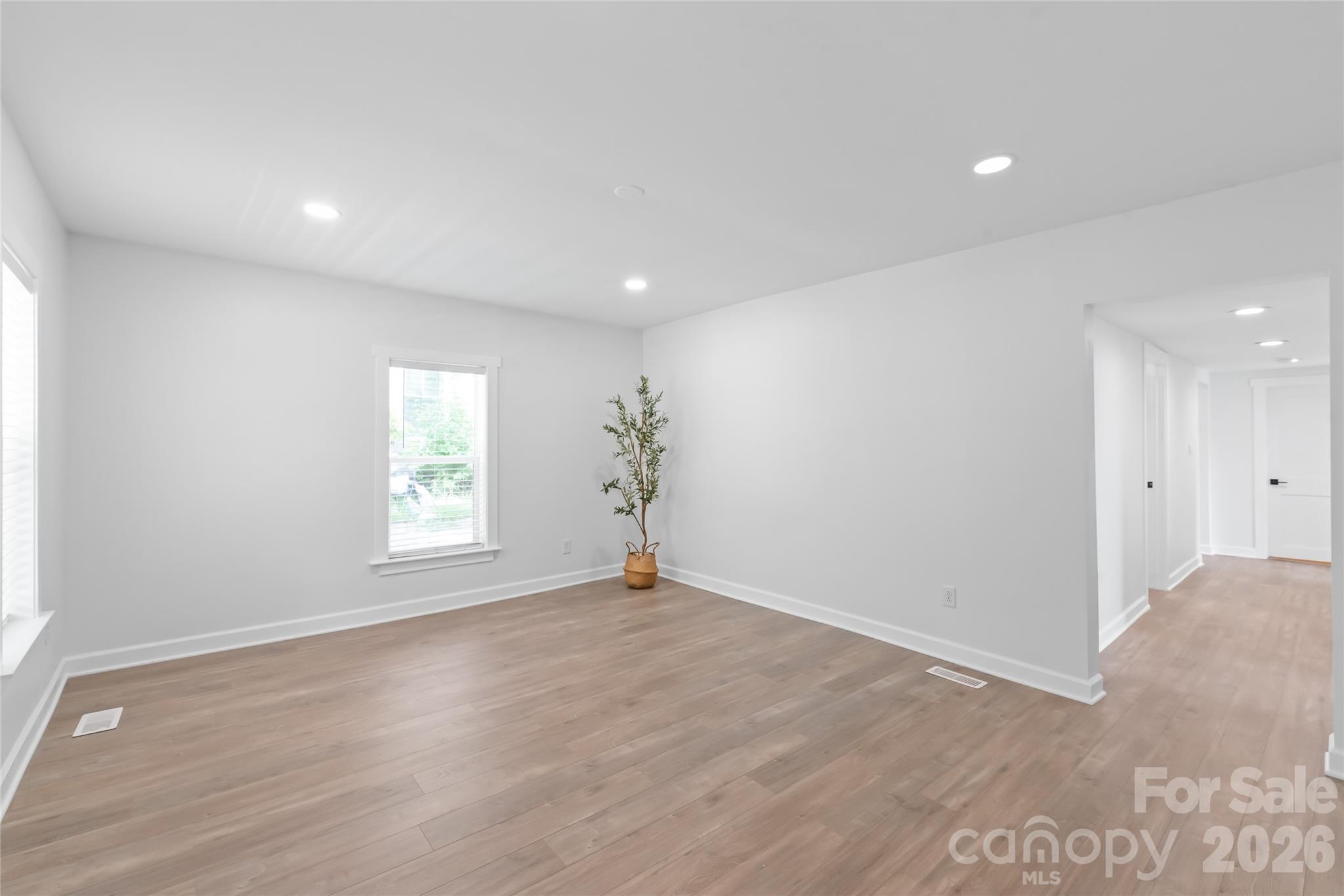 458 Allison Street Property Photo 5