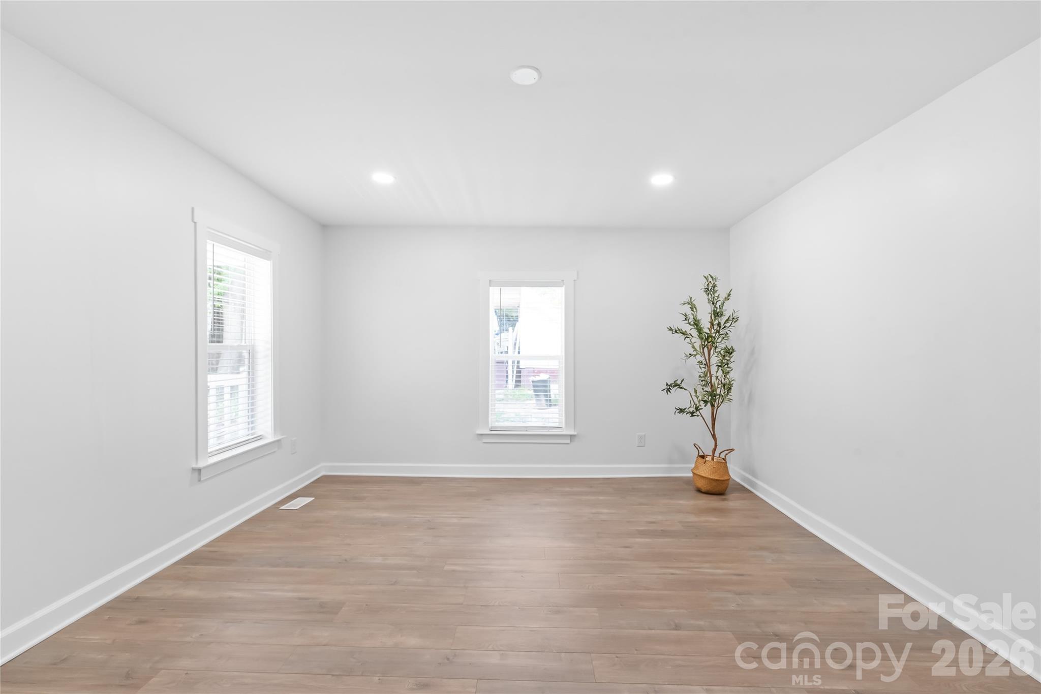 458 Allison Street Property Photo 7
