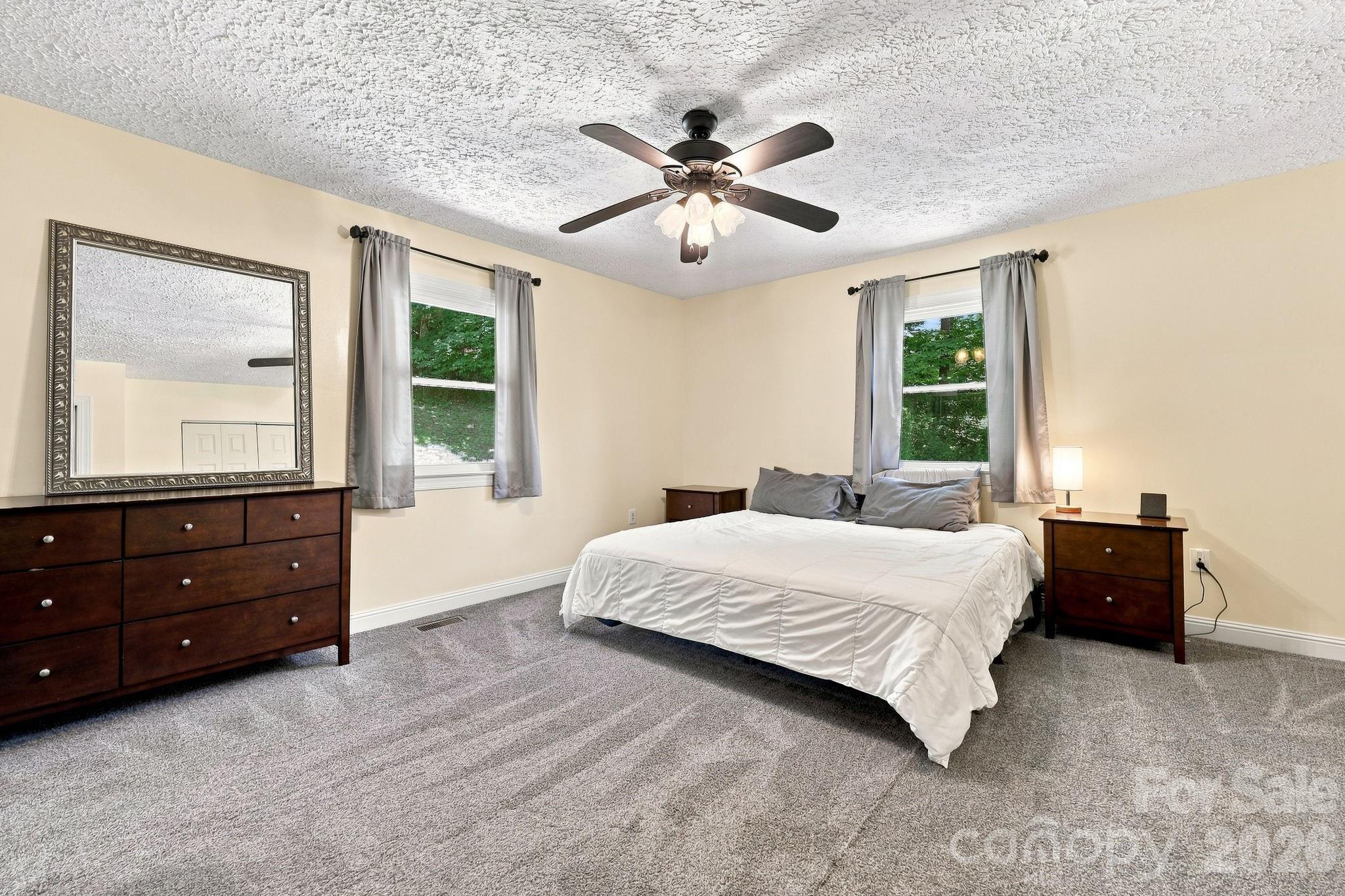 339 Indian Hills Loop 16 Property Photo 10