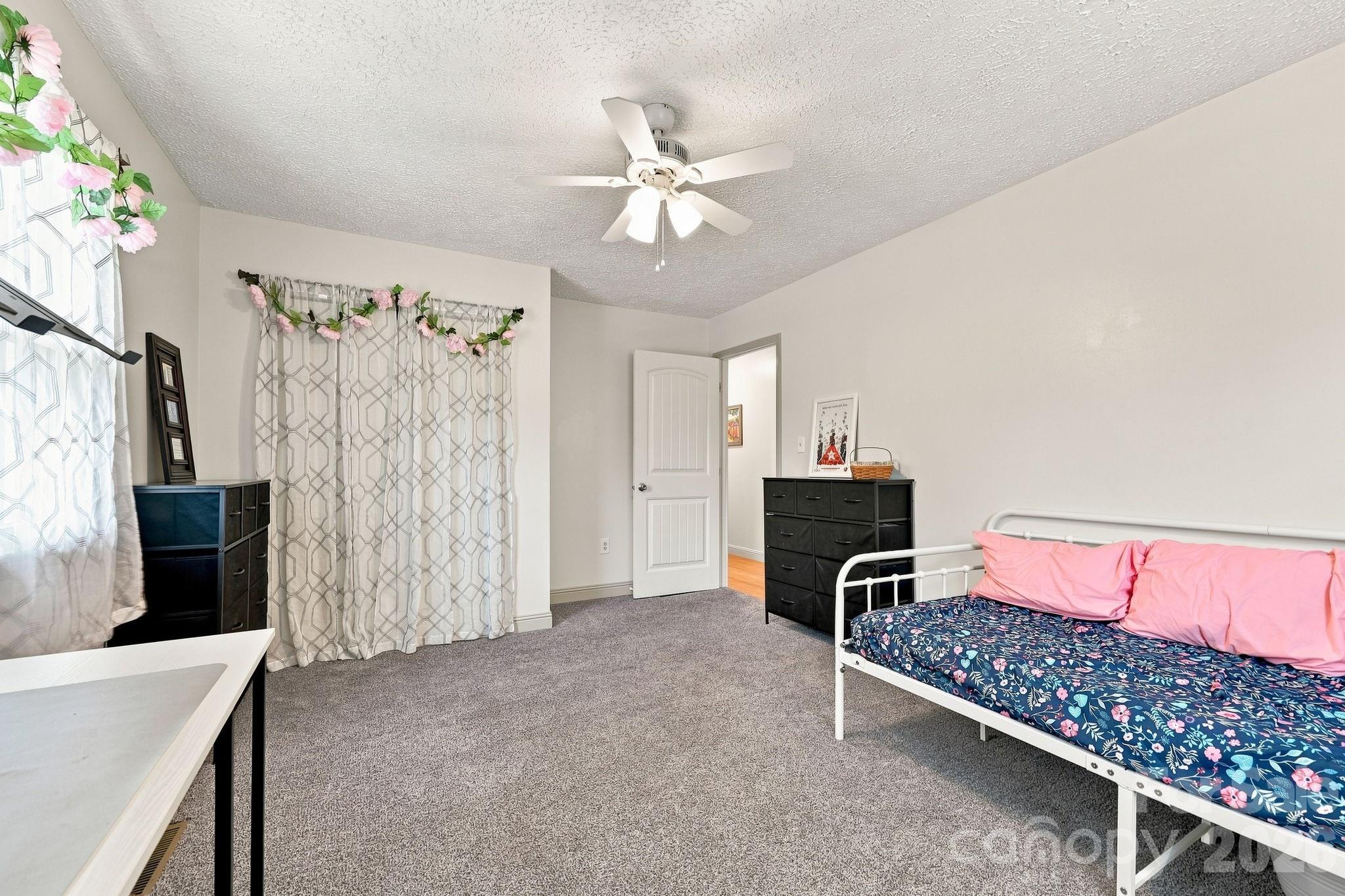 339 Indian Hills Loop 16 Property Photo 17