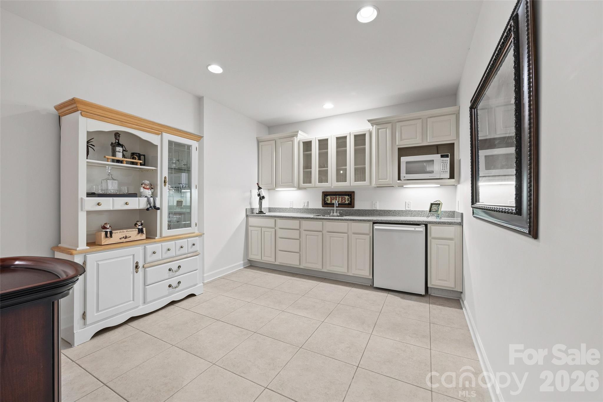 771 Cherry Hills Place Property Photo 31