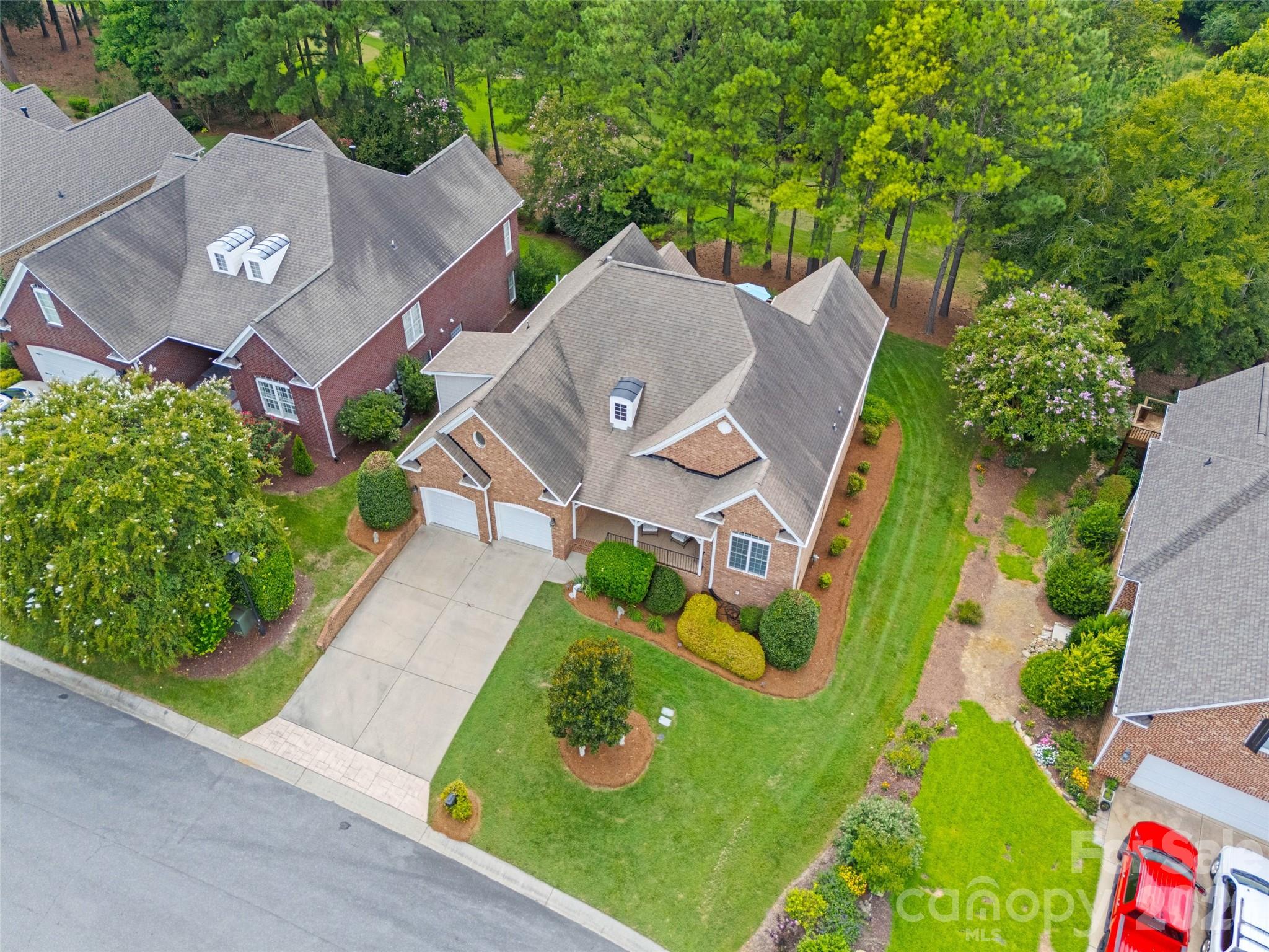 771 Cherry Hills Place Property Photo 40