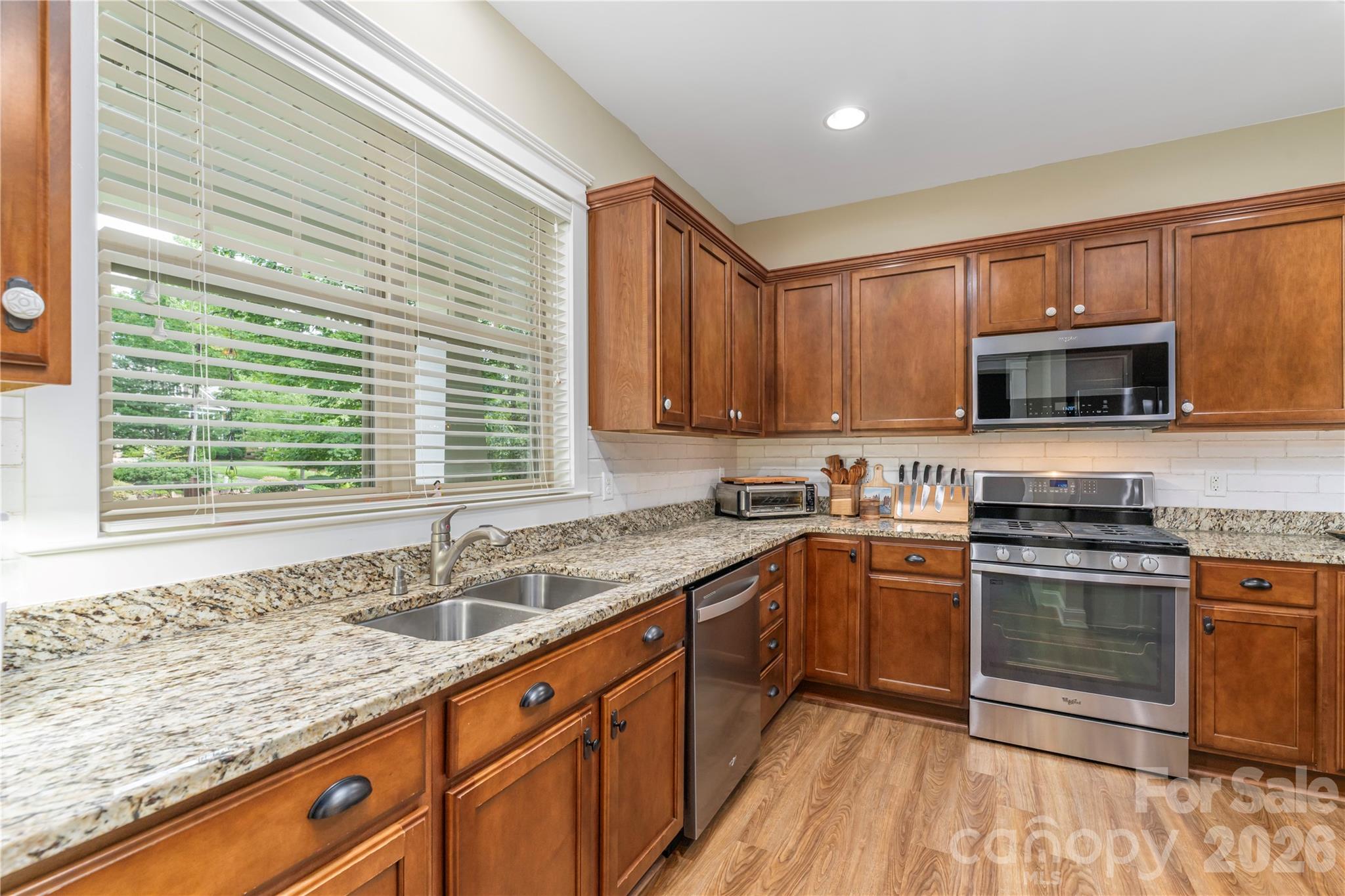 308 Fennel Dun Circle Property Photo 12
